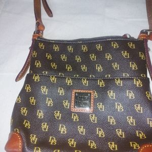 Dooney & Bourke Croosbody bag